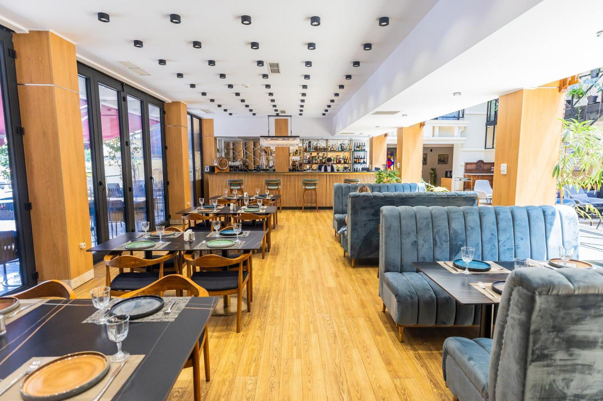 Mukhrantubani Boutique Hotel Tbilisi Ngoại thất bức ảnh
